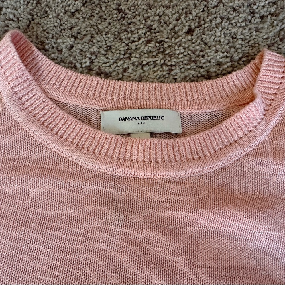 NWOT Banana Republic Soft Pink Knit Top - Picture 4 of 5